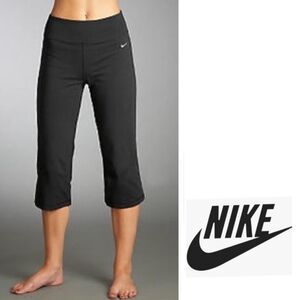 Nike Dry Fit Capri Pants 12-14 Large Loose